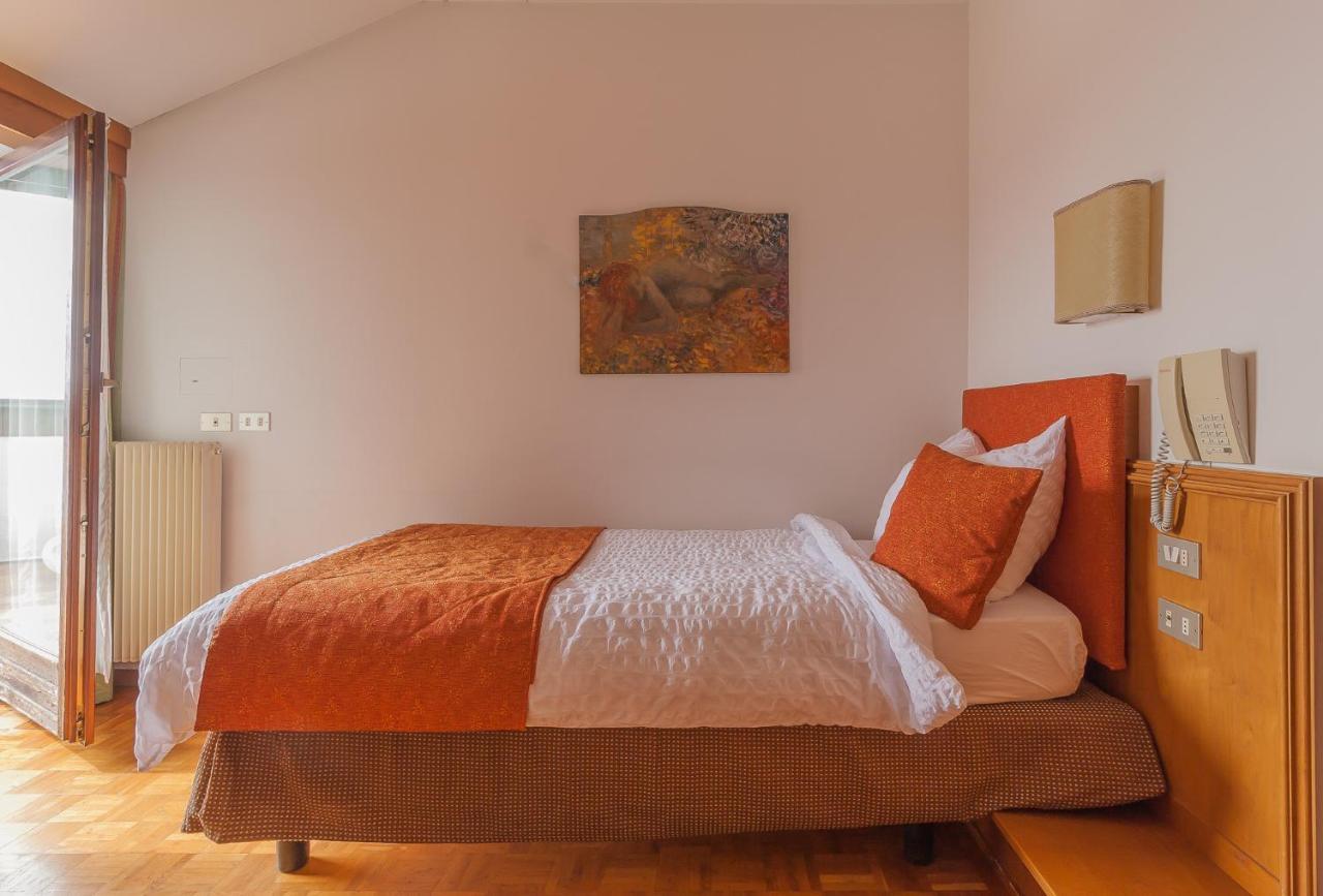 Hotel Arcobaleno Fai della Paganella Extérieur photo